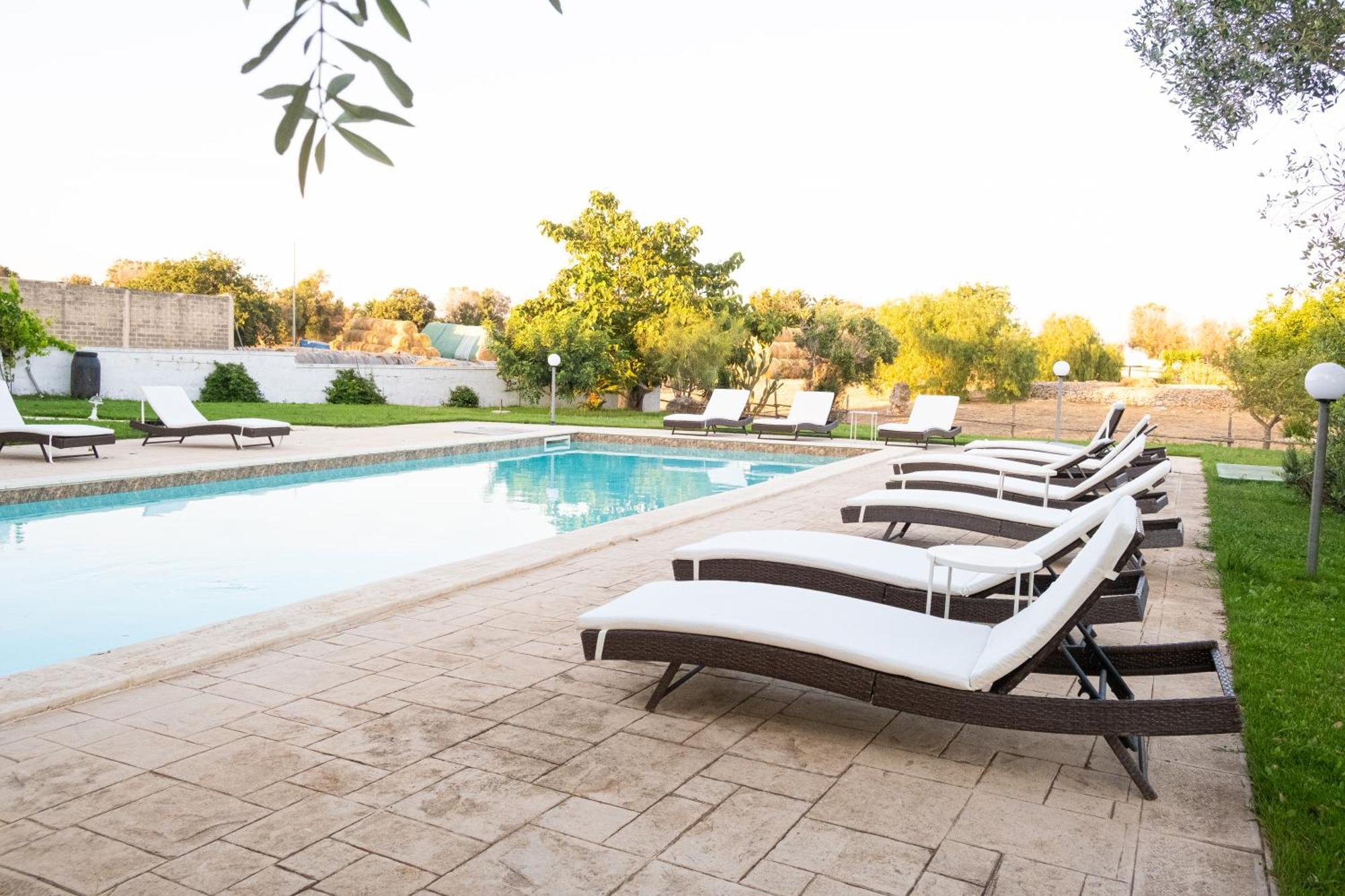 Agriturismo Masseria Carrone Carovigno Kültér fotó